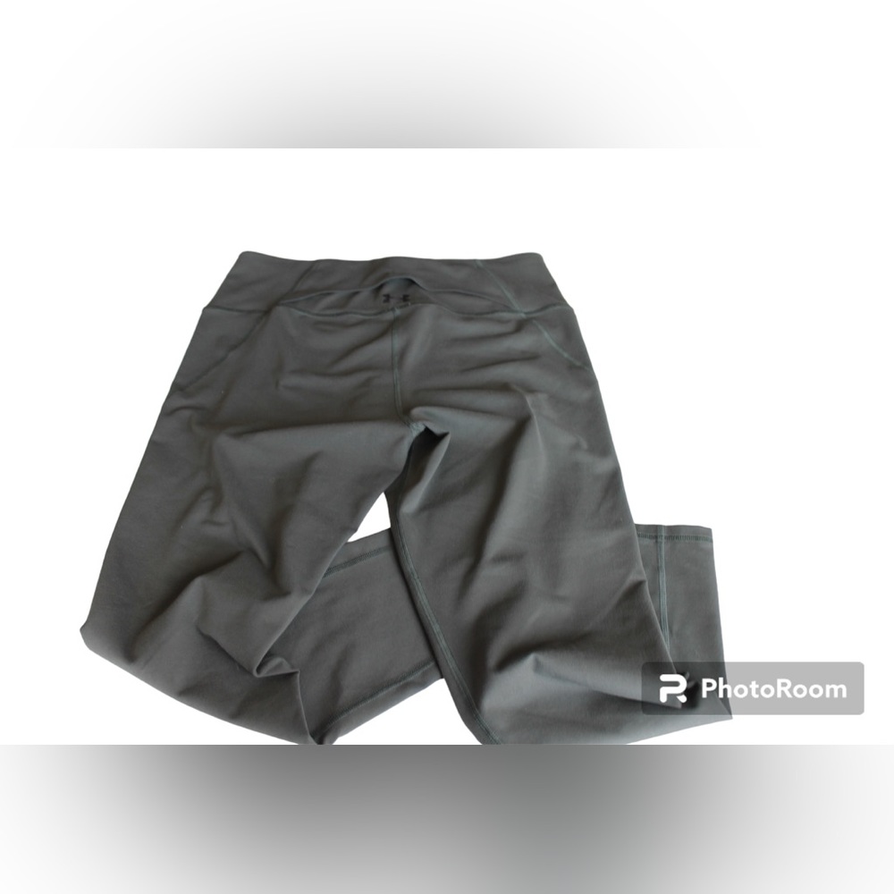 LIKE NEW - Under Armour Meridian Leggings